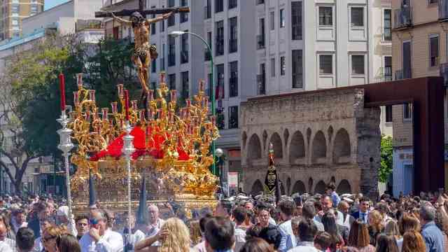 Recorrido Y Horario De Las Procesiones De Semana Santa En Sevilla Para El Domingo De Ramos 2024